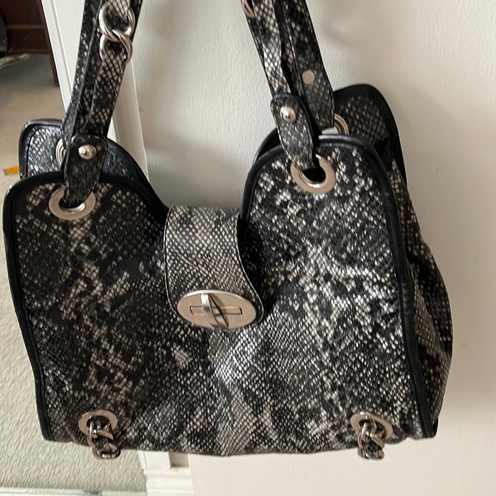 Stuart Weitzman snake print satchel VGUC - Picture 6 of 14